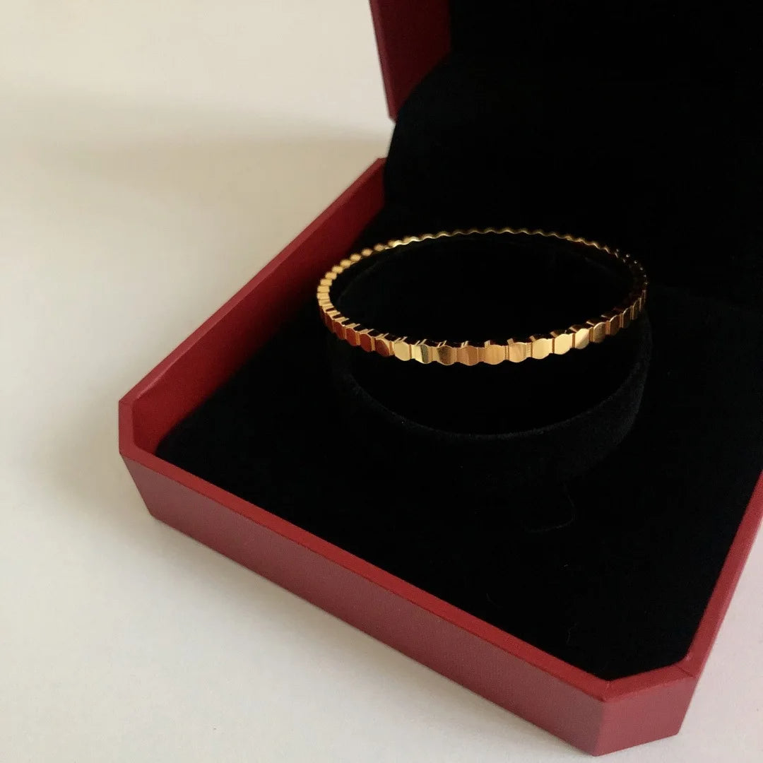 Bangle #39 by Silphina