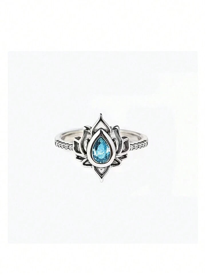 Blue Crystal Lotus Ring by Silphina