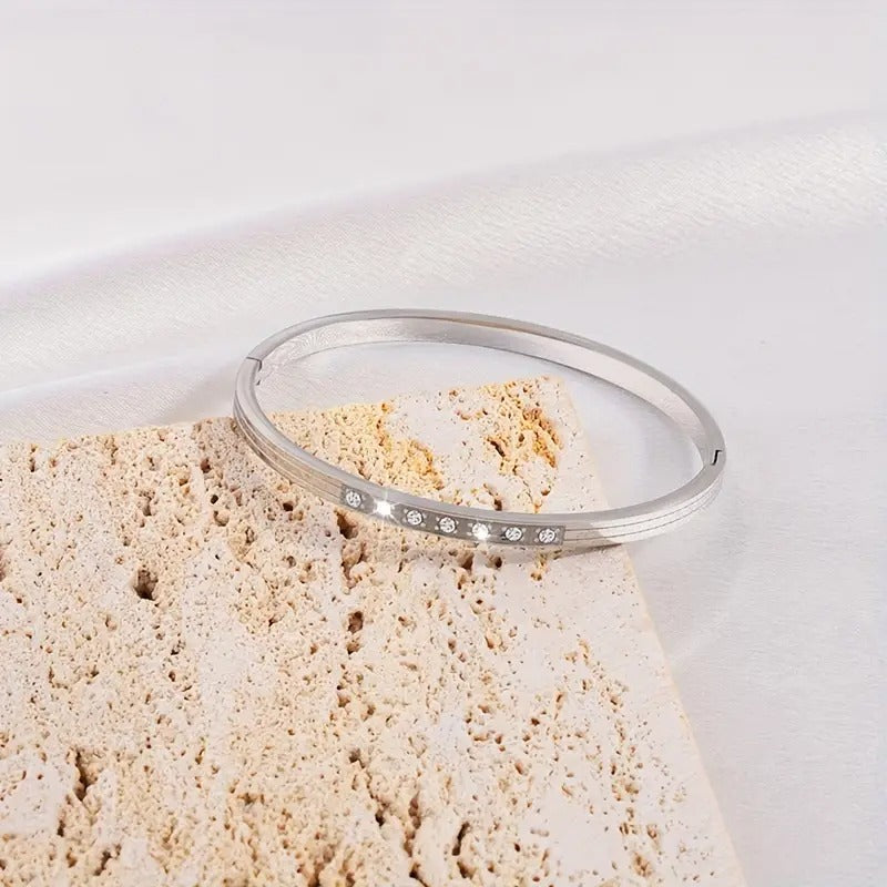 Bangle #36 by Silphina