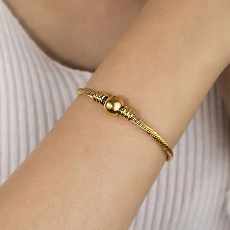 Bangle #37 by Silphina