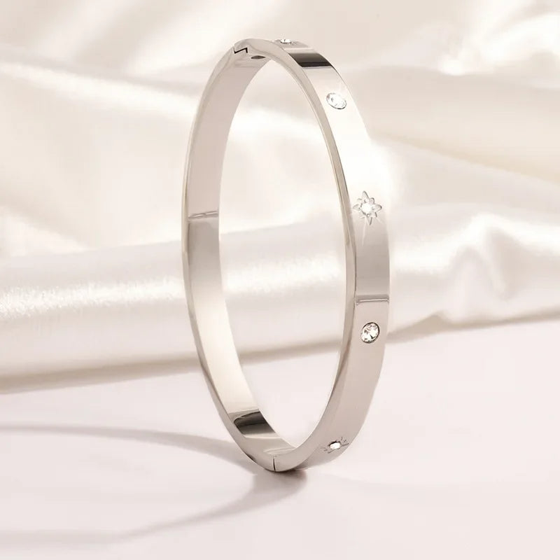 Bangle #64 by Silphina