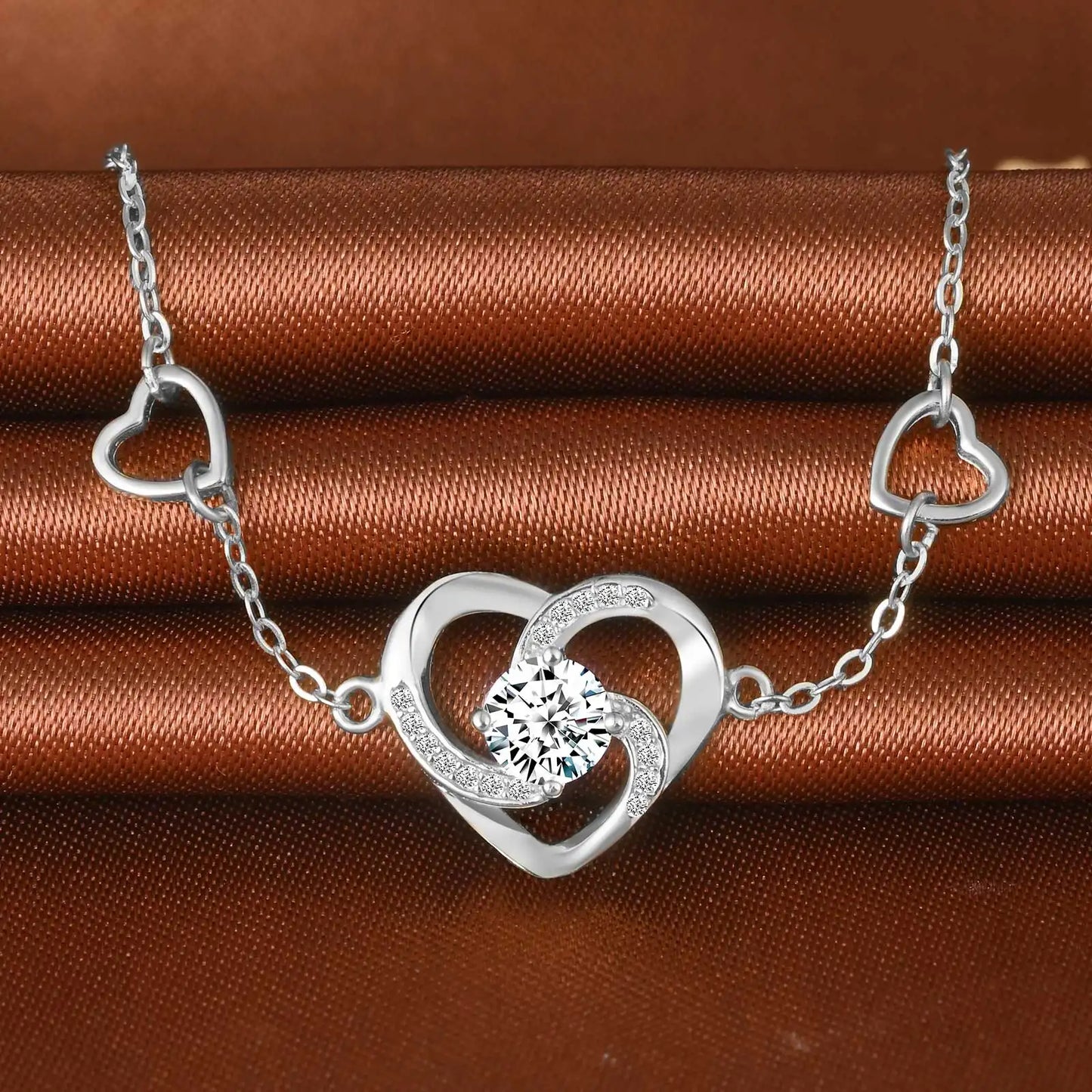 Eternal Love Heart Bracelet by Silphina