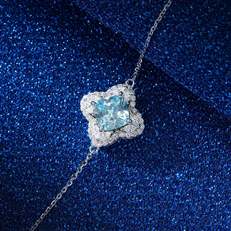 Blue Stone Bracelet by Silphina
