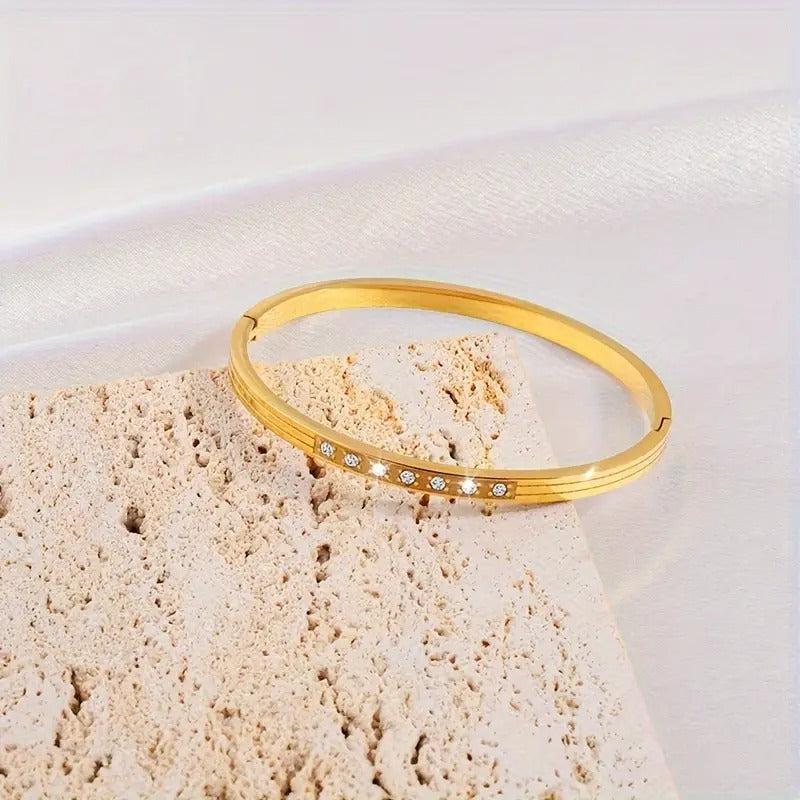 Bangle #35 by Silphina