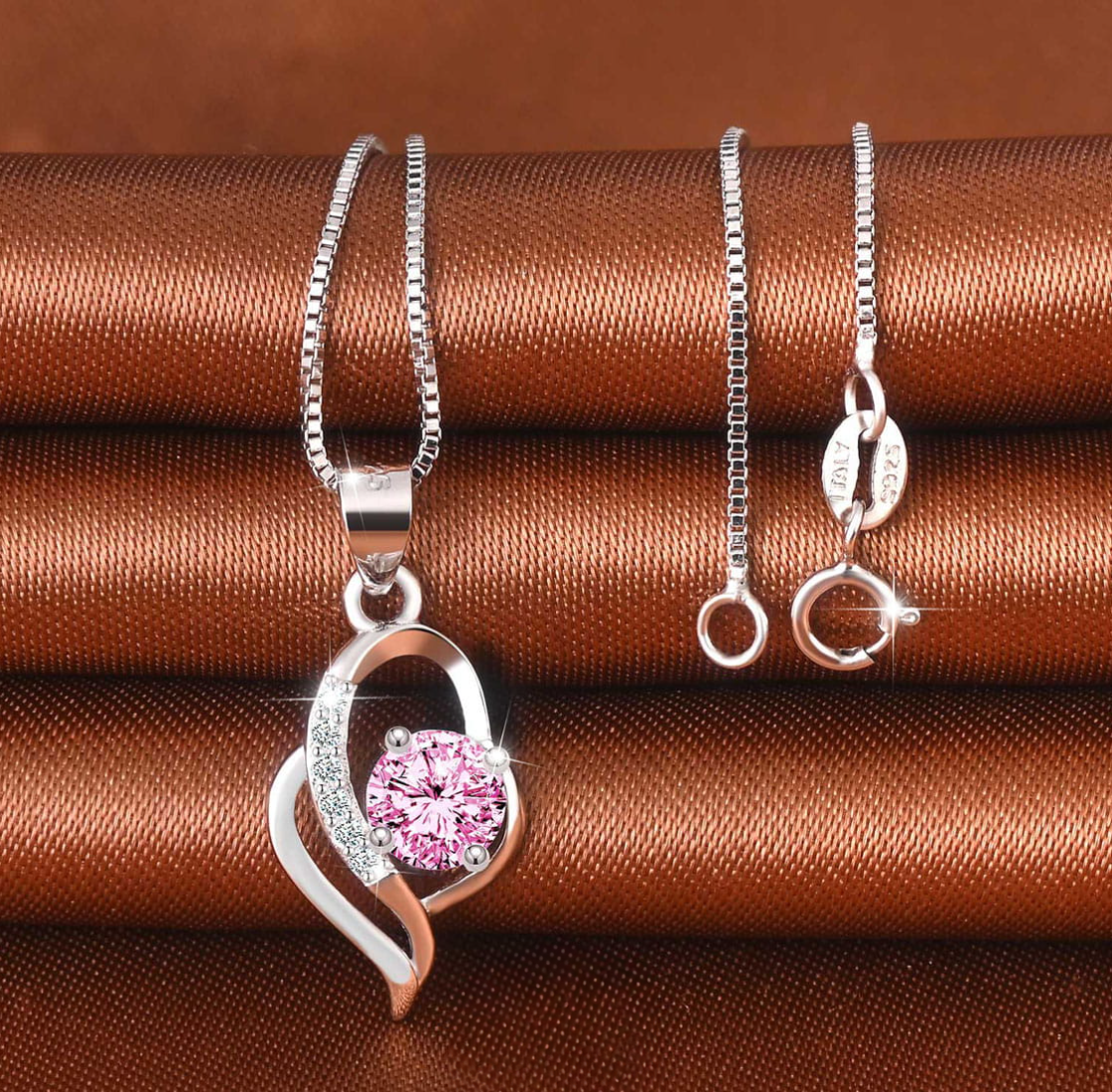 Twisted Pink Necklace by Silphina