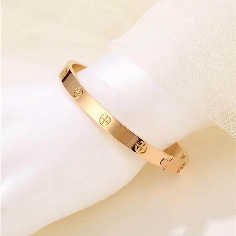Bangle #27 by Silphina