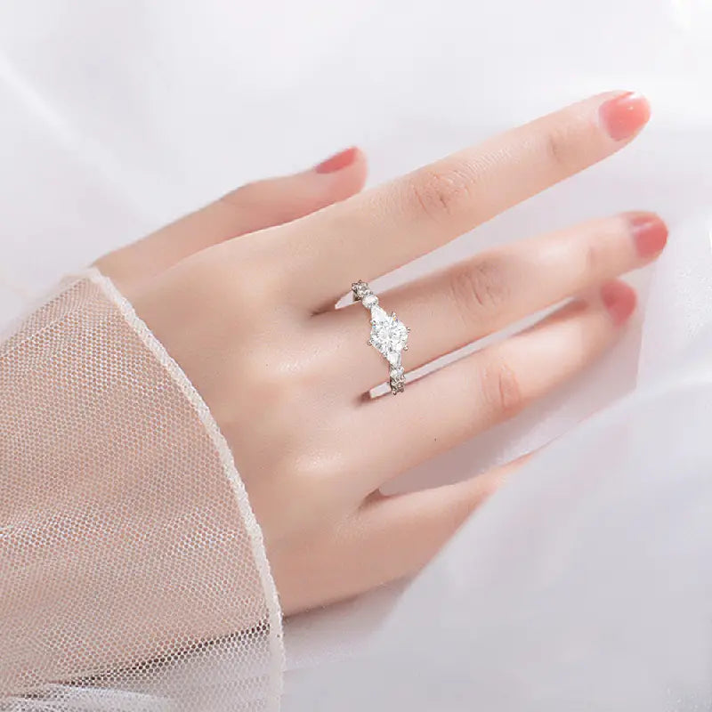 Brightmoon Diamond Ring