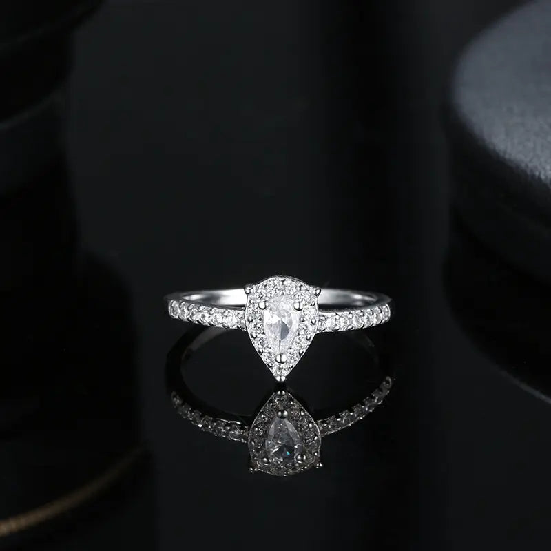 Pear Shape Diamond Ring