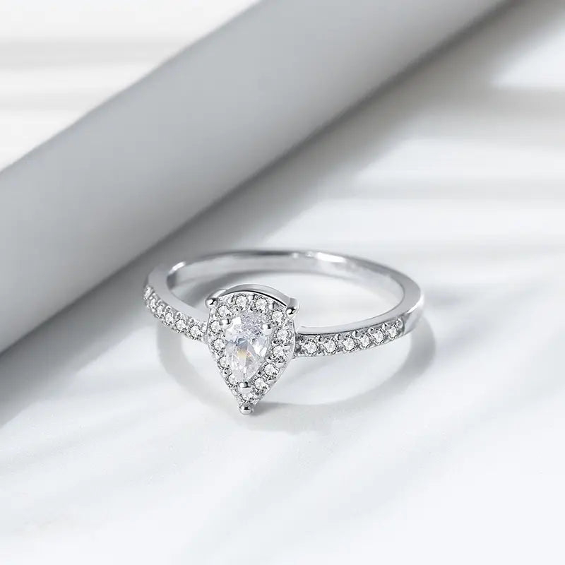 Pear Shape Diamond Ring