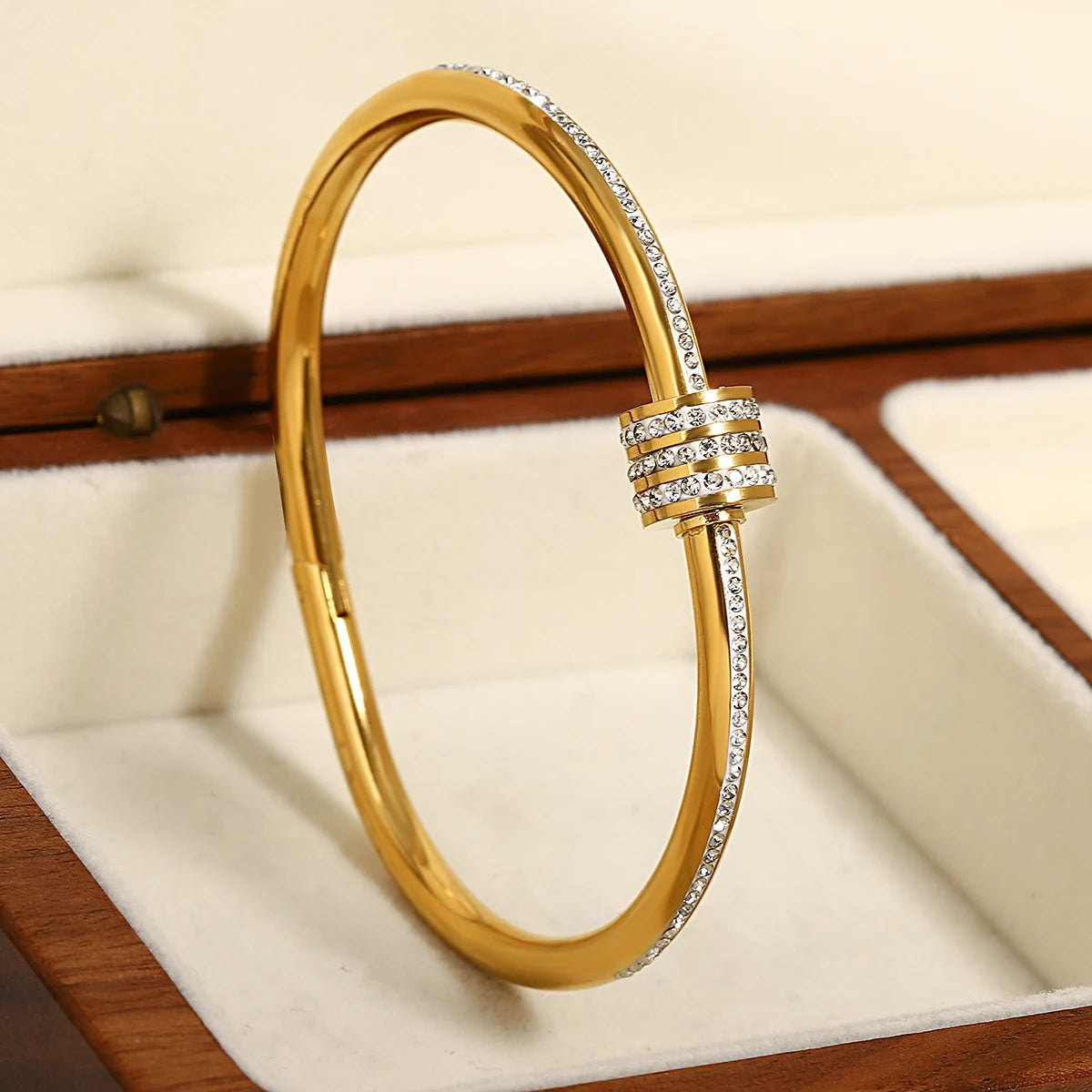 Bangle #3 by Silphina
